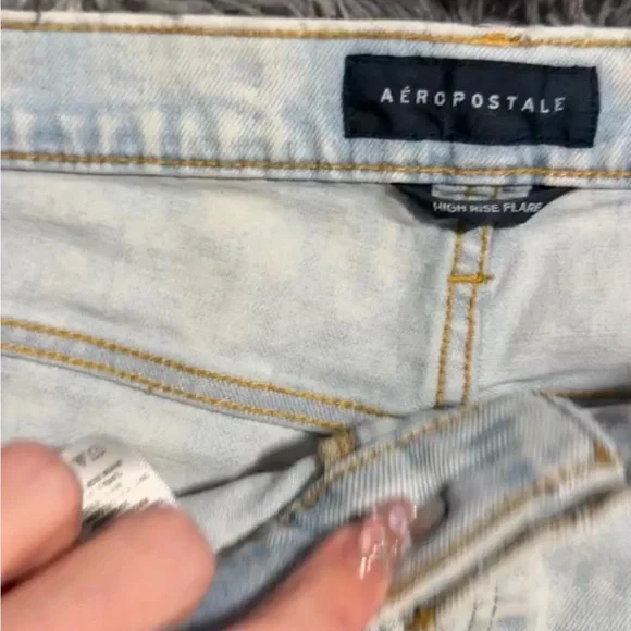 Light Wash Women's Flare Jeans - Unbranded - Picture 4 of 5